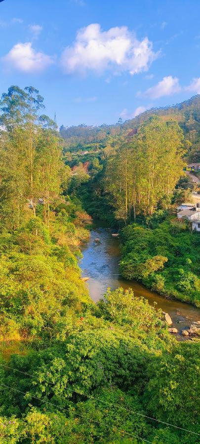 Hotel Emerald Inn Munnar Exterior foto