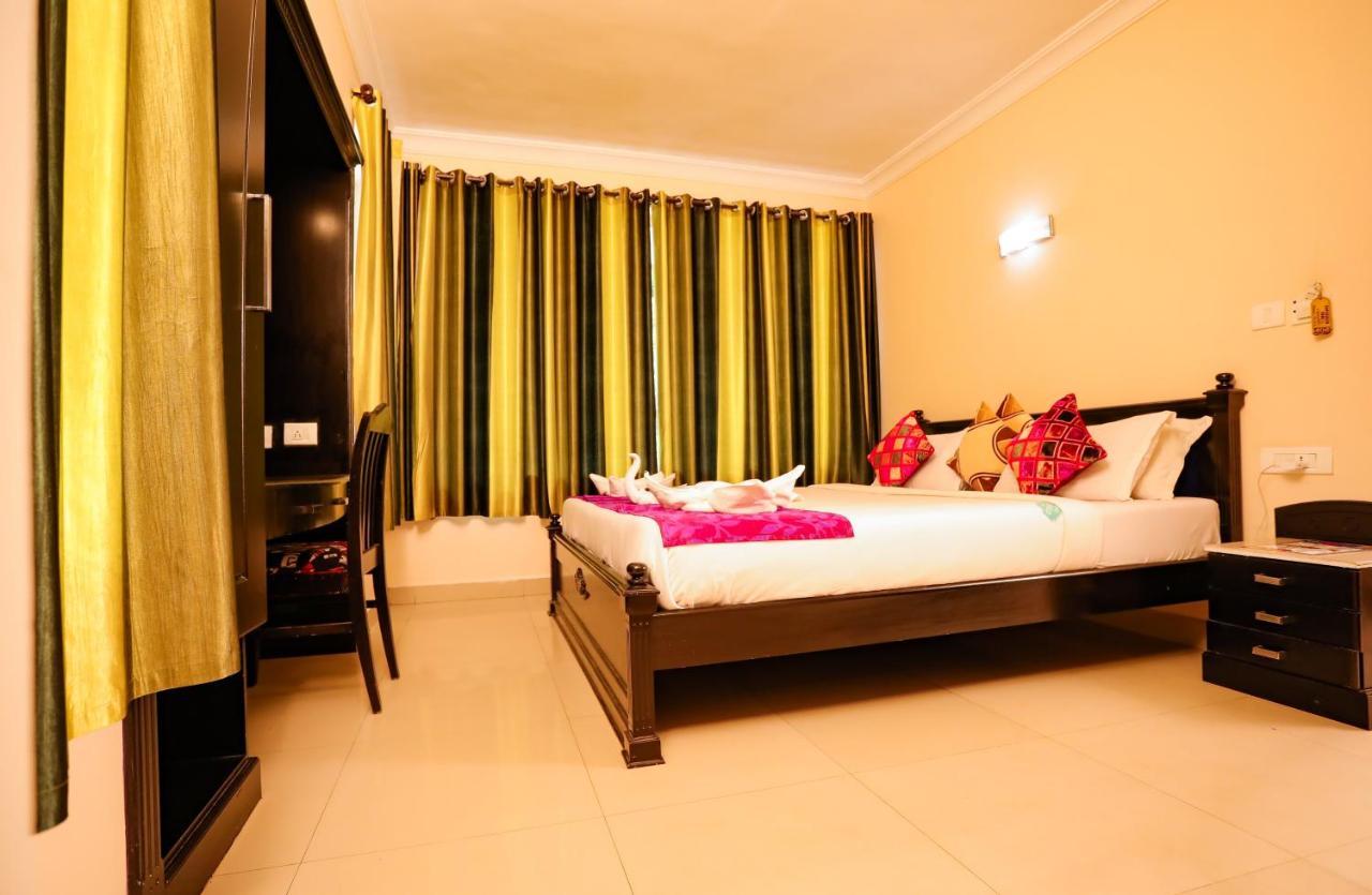 Hotel Emerald Inn Munnar Exterior foto